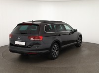 VW Passat Variant 2.0 TDI DSG 4M