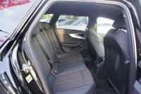 Audi A4 35 TFSI Avant S line