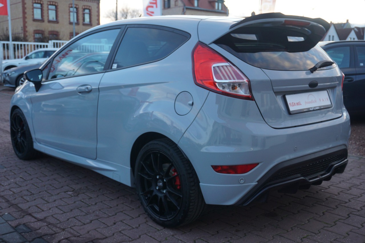 Ford Fiesta ST 1.6 EcoBoost