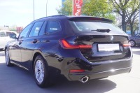 BMW 320 i Touring Advantage Aut.