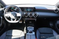 Mercedes-Benz A 200 A200 AMG Line