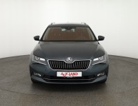 Skoda Superb Combi 2.0 TDI DSG Style