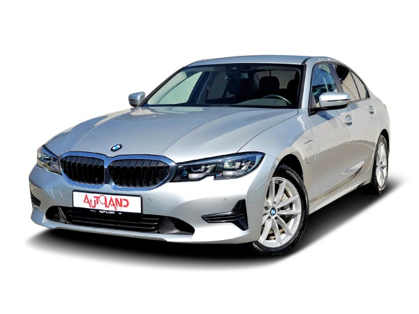 BMW 330 330e Advantage