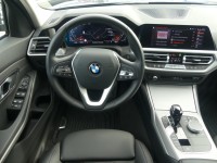 BMW 318 i Advantage Aut.