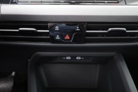 VW Golf VIII Variant 1.5 eTSI DSG Life