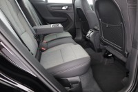 Volvo XC 40 XC40 B3 Core mHEV Aut.