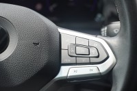 VW Golf VIII Active eTSI DSG