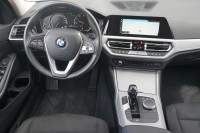 BMW 320 i Advantage