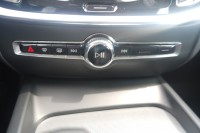 Volvo V60 Kombi 2.0 M-Hybrid Plus Dark