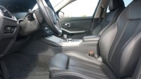 BMW 330 e Advantage