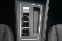 VW Golf VIII Variant 1.5 eTSI DSG