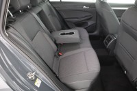VW Golf VIII Variant 1.5 TSI