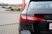 Audi A4 Avant 40 2.0 TDI basis