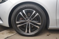 Mercedes-Benz B 150 B220 4Matic