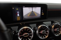 Mercedes-Benz CLA 200 Shooting Brake AMG Line