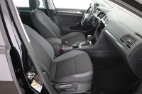 VW Golf VII Variant 1.0 TSI DSG Join