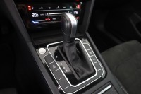 VW Passat Variant 2.0 TDI DSG Elegance