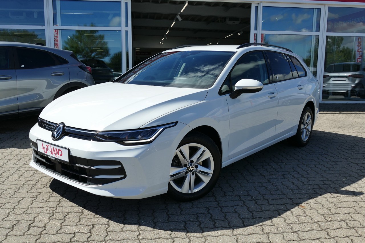 VW Golf VIII Variant 1.5 TSI Life