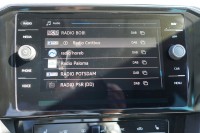 VW Passat Variant 1.5 TSI DSG R-Line