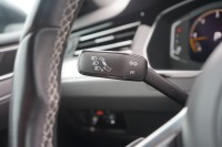 VW Arteon 2.0 TDI DSG 2xR-Line VC HUD