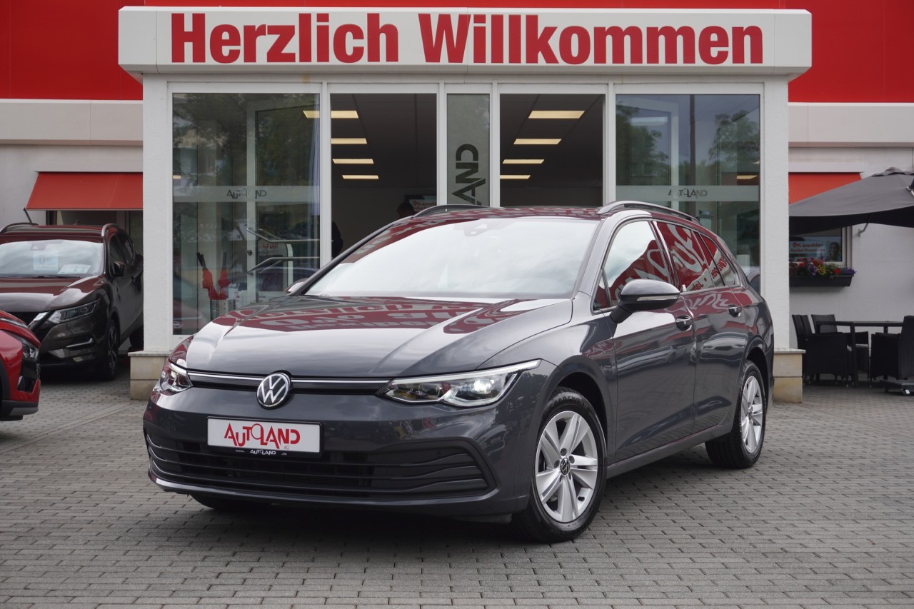 VW Golf Variant 1.5 eTSI DSG Life LED+
