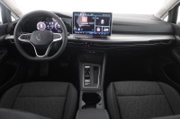 VW Golf VIII Variant 1.5 TSI DSG