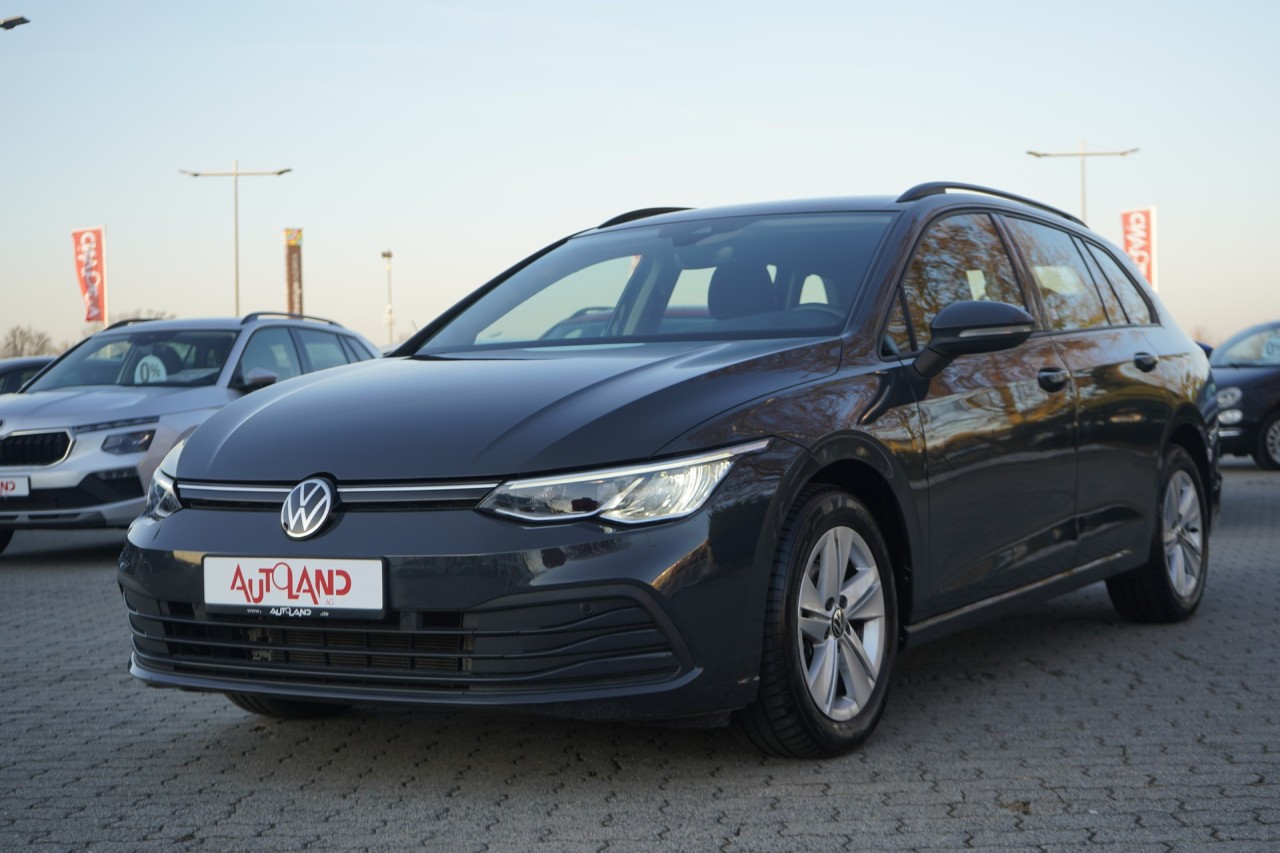 VW Golf VIII Variant 1.0 TSI