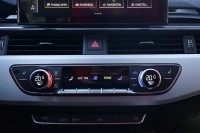 Audi A4 Quattro Avant 40 TFSI quattro S Line