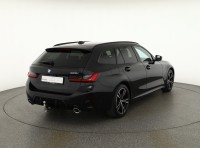 BMW 320 320i Touring M Sport Aut.