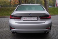 BMW 320 i Advantage