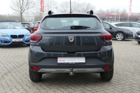 Dacia Sandero Stepway TCe 90 AT