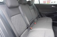 VW Golf VIII Variant 1.5 TSI
