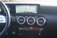 Mercedes-Benz CLA 200 AMG Line