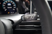 VW Golf VIII Variant 1.5 eTSI R-Line DSG