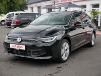 VW Golf VIII Variant 1.5 TSI DSG Sitzheizung LED Anhängerkupplung