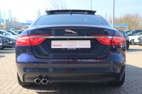 Jaguar XF 2.0 Portfolio AWD