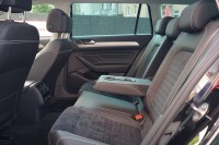 VW Passat Variant 2.0 TDI DSG R-Line