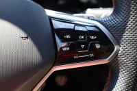 VW Golf VIII 2.0 GTI DSG