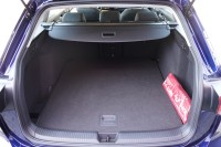 VW Golf VIII Variant 1.5 eTSI DSG Life