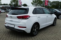 Hyundai i30 1.5 Intro