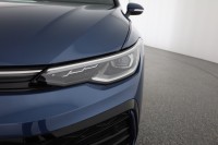 VW Golf VIII Variant 1.5 eTSI R-Line DSG