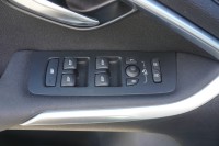 Volvo V40 T2 2.0 Momentum
