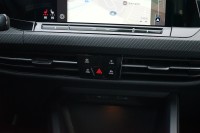 VW Golf VIII Variant 1.5 TSI R-Line