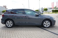 VW Golf VIII 1.0 TSI