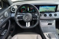 Mercedes-Benz E 300 E300 de4Matic T-Modell AMG Line