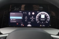 VW Golf VIII 1.5 TSI