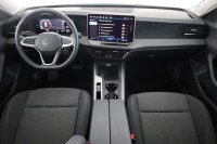 VW Passat Variant 1.5 eTSI DSG