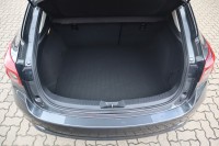 Mazda 3 Skyactiv-G 120 2.0 Sports-Line