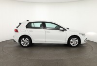 VW Golf VIII 1.0 TSI