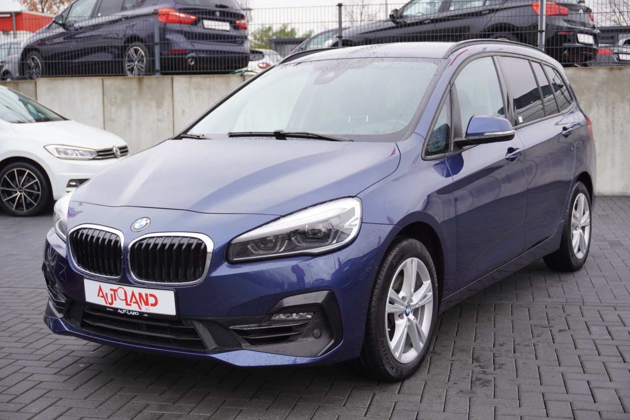 BMW 218 i Sport Line